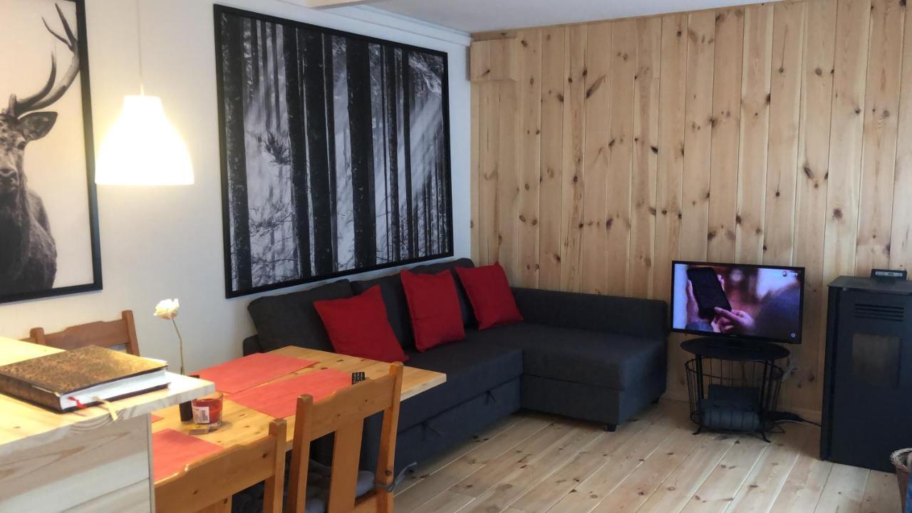 Hotel Le Chalet De La Roche En Ardenne Theux Zewnętrze zdjęcie